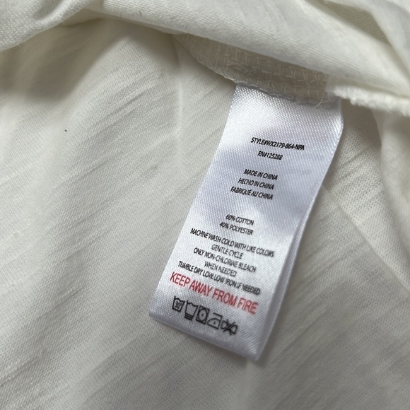 Rae Dunn Rainbow Pride Shirt with Tie Dye Scrunchie NWT Size L - Picture 11 of 12